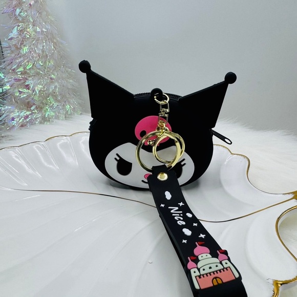 Mini Size Kuromi Silicone Coin Purse w/ Wrist Keychain & Jewelry set - Picture 2 of 7